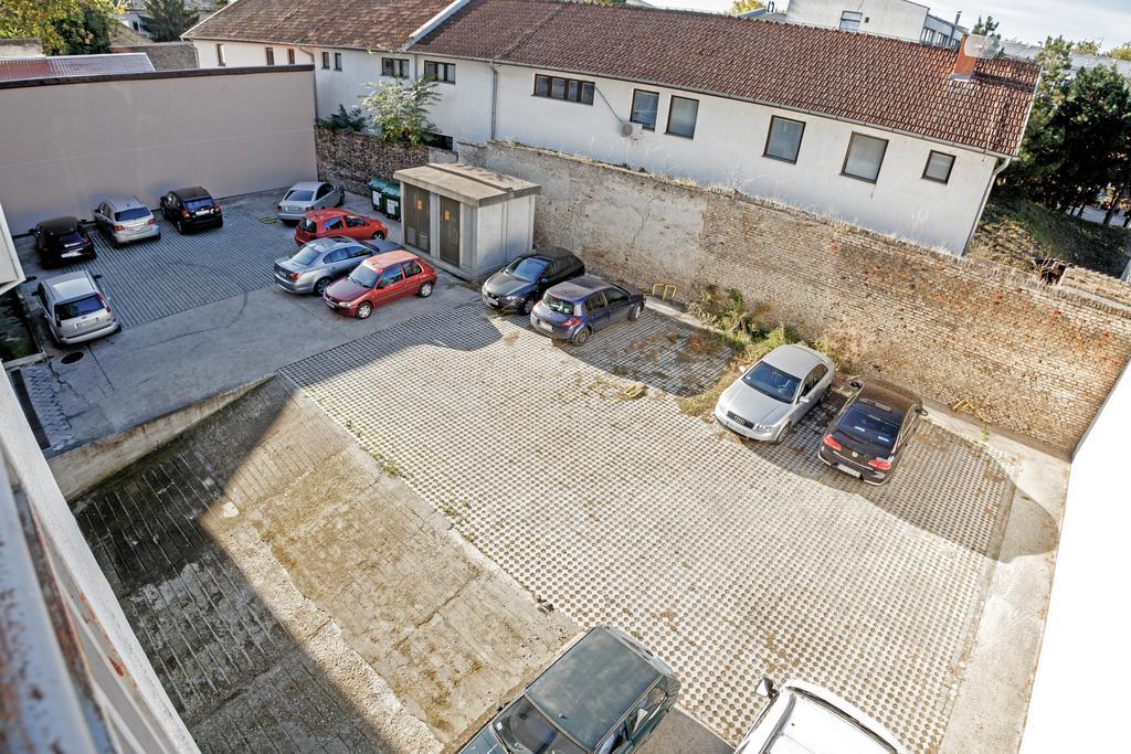 Linden Flower Apartment Subotica Exterior photo
